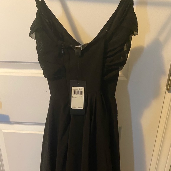 Black guess dress - Picture 2 of 4